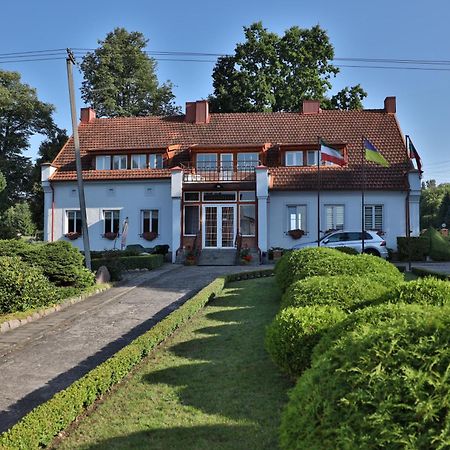 Asmonienes Sveciu Namai "Senoji Mokyklele" Hotel Smalininkai Buitenkant foto