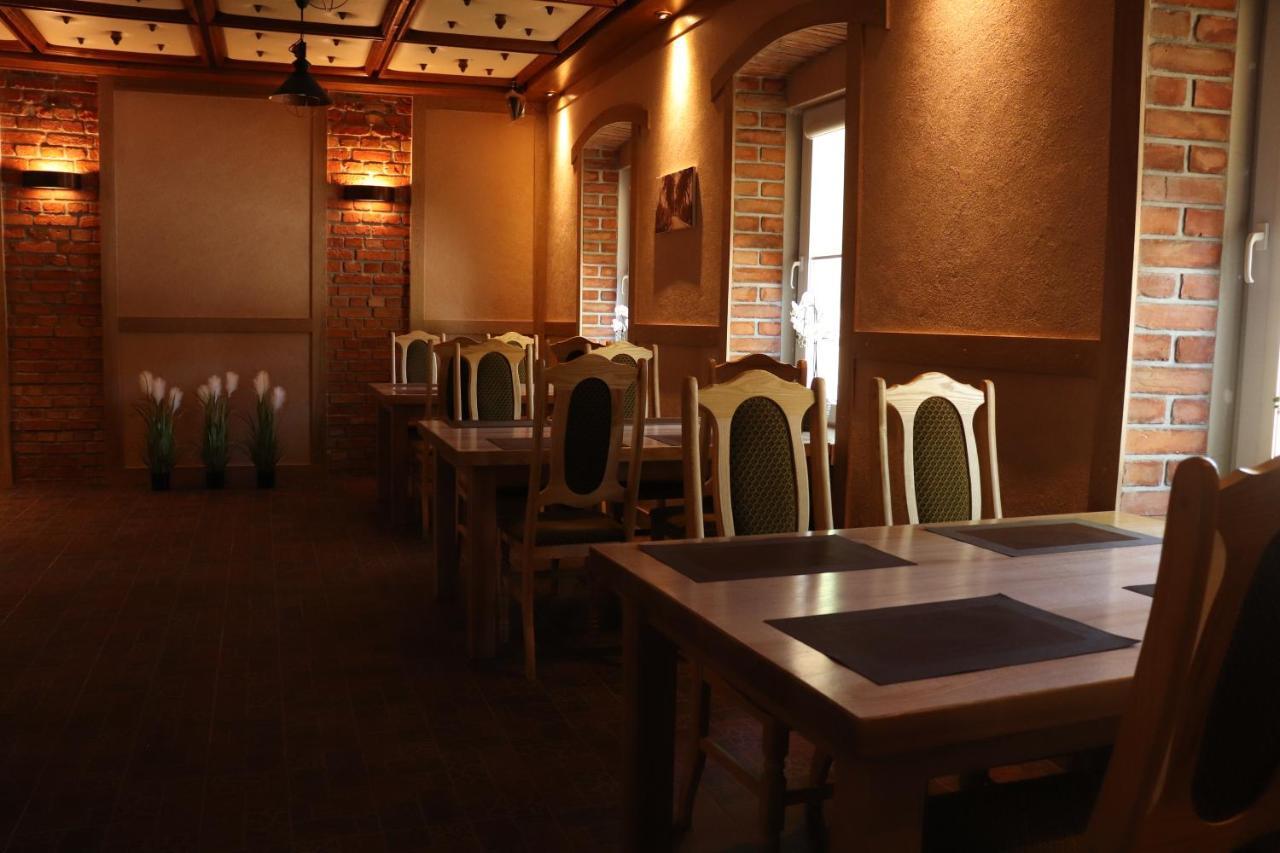 Asmonienes Sveciu Namai "Senoji Mokyklele" Hotel Smalininkai Buitenkant foto