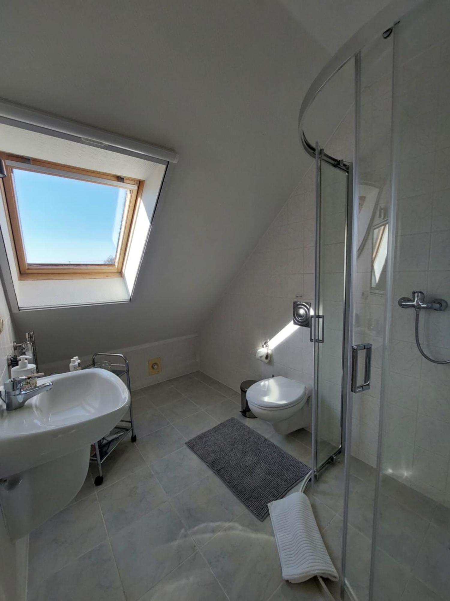 Asmonienes Sveciu Namai "Senoji Mokyklele" Hotel Smalininkai Buitenkant foto