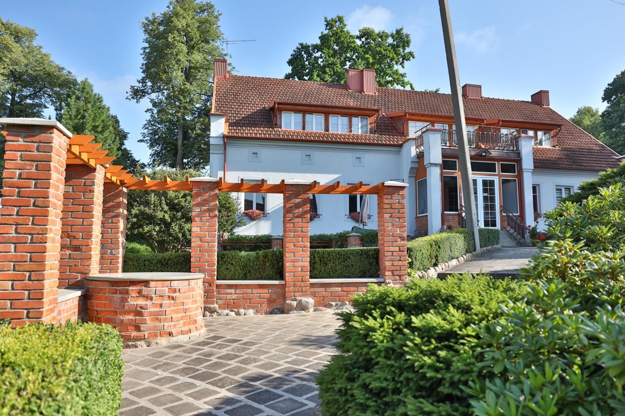 Asmonienes Sveciu Namai "Senoji Mokyklele" Hotel Smalininkai Buitenkant foto