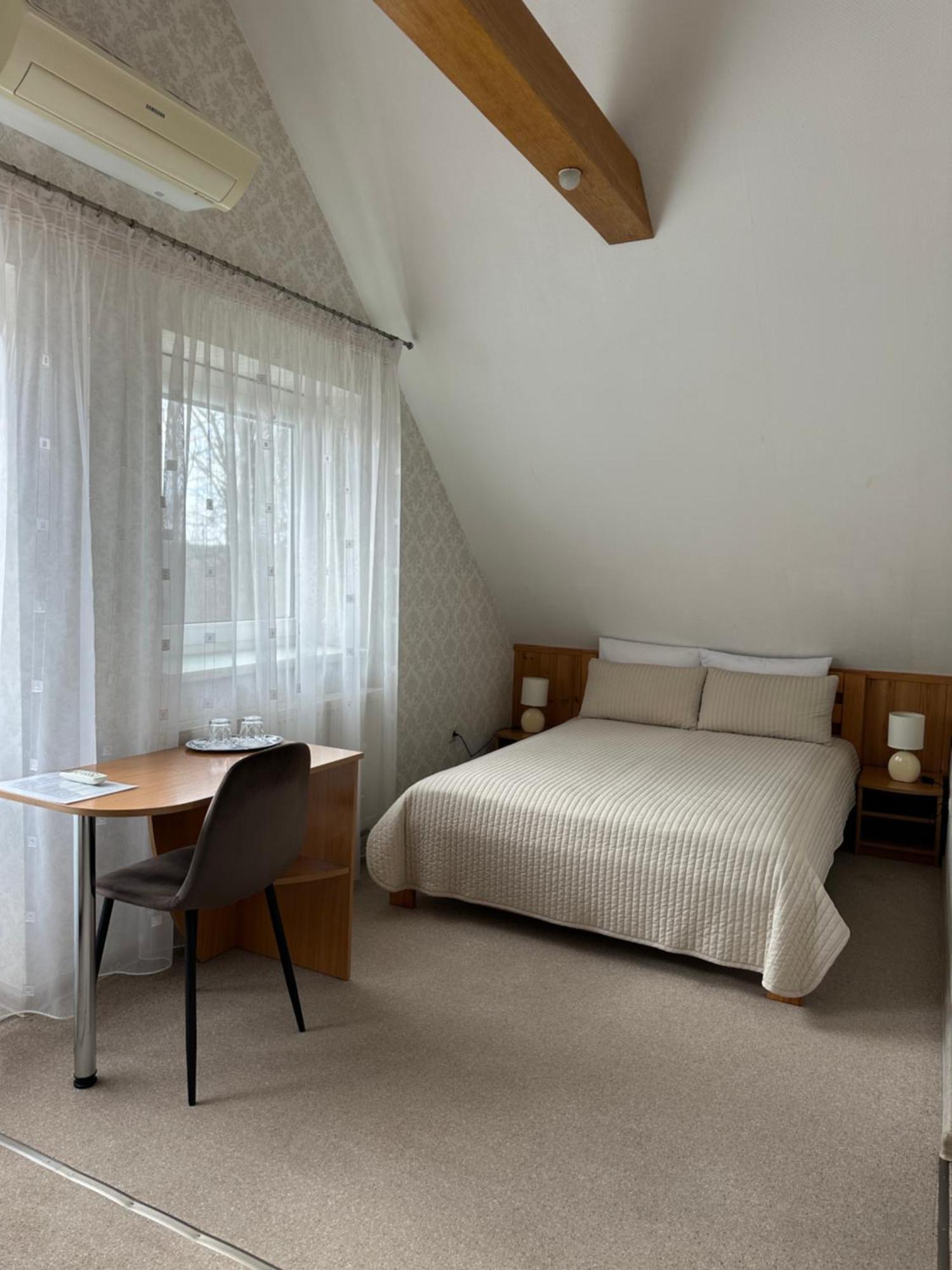 Asmonienes Sveciu Namai "Senoji Mokyklele" Hotel Smalininkai Buitenkant foto