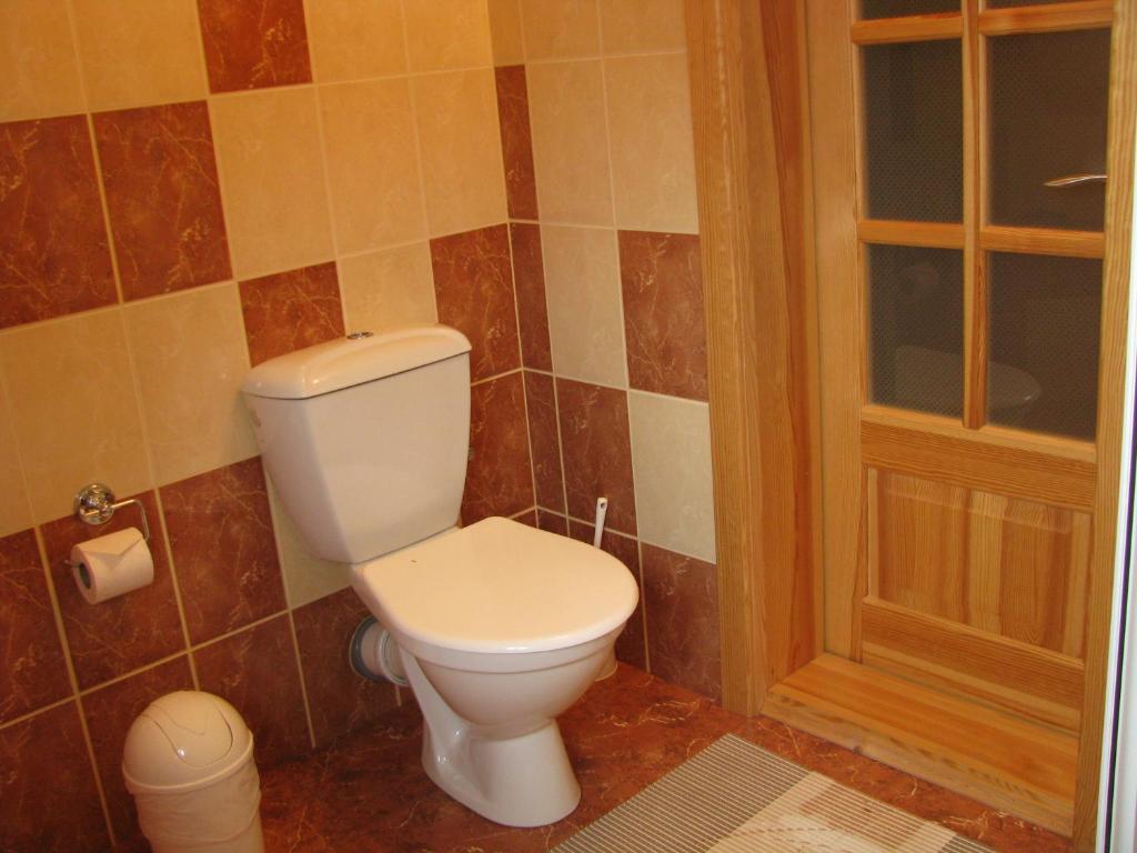 Asmonienes Sveciu Namai "Senoji Mokyklele" Hotel Smalininkai Kamer foto